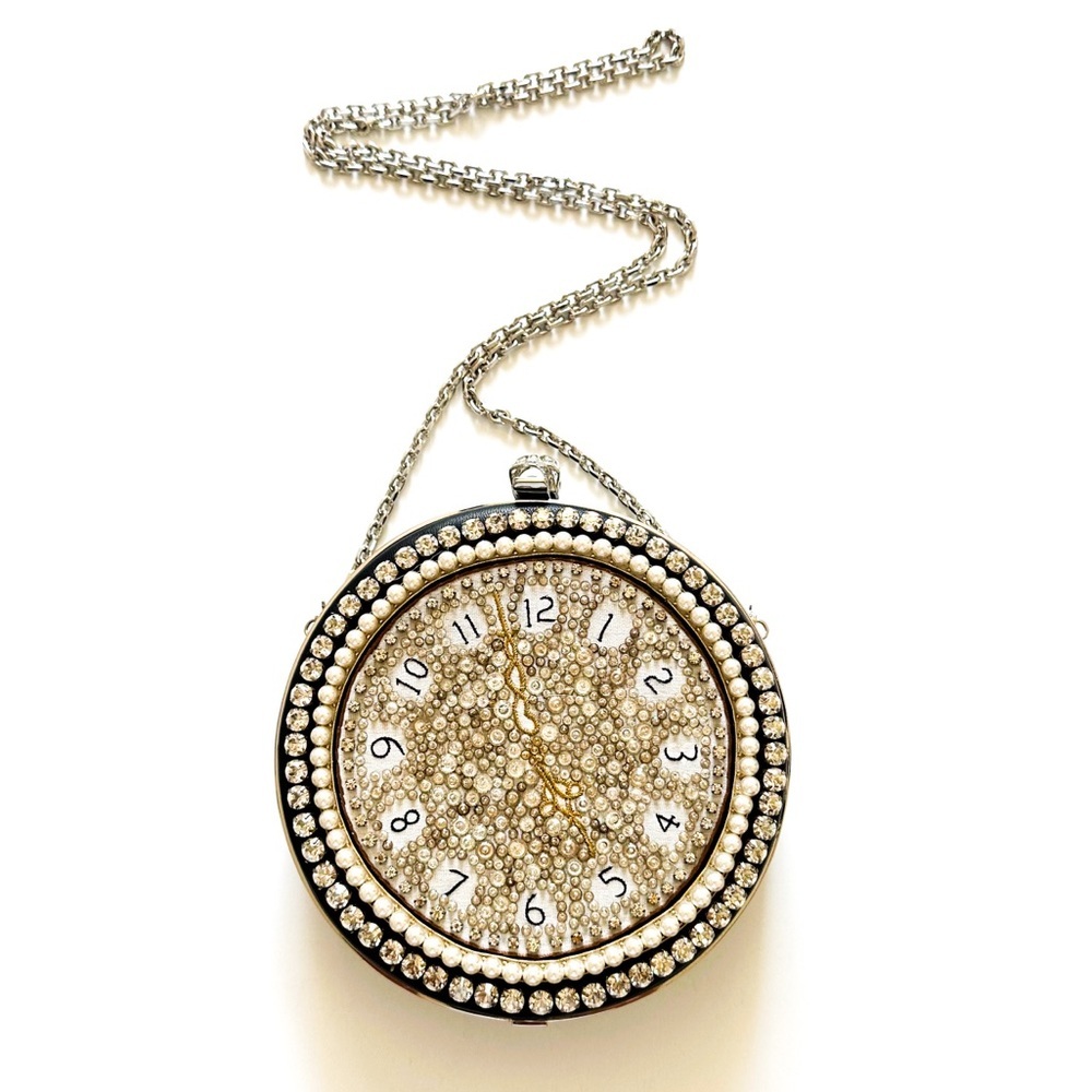 Alexander McQueen Embellished Clock Clutch w/ Chain Immaculate & with Box - Picture 4 of 15